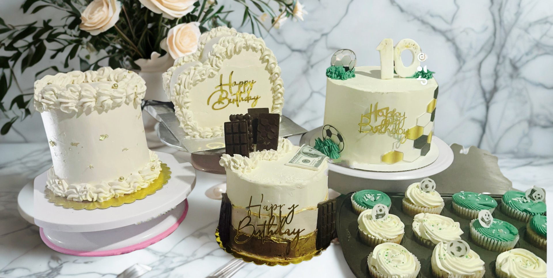 Collection de gâteaux et cupcakes